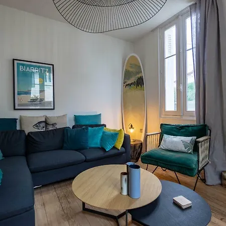 Surf Shack Keyweek Very Cosy And Well Decorated Townhouse In Biarritz