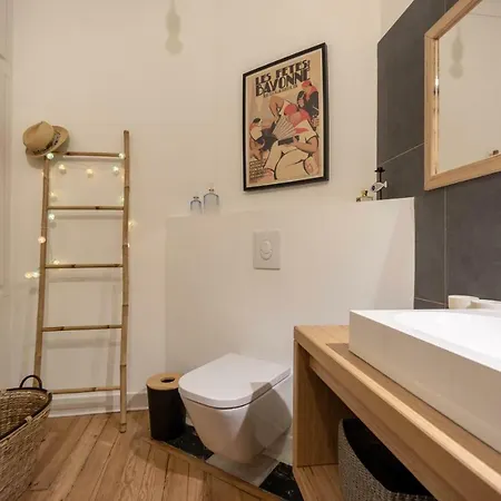 Surf Shack Keyweek Very Cosy And Well Decorated Townhouse In Biarritz Holiday home Biarritz